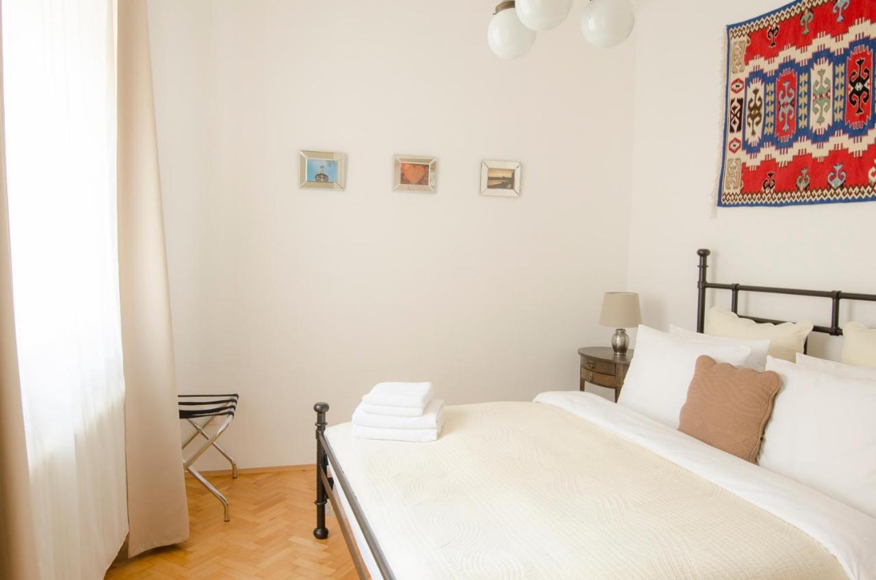 Wishlist Prague Residences - Charles Bridge Karlova المظهر الخارجي الصورة